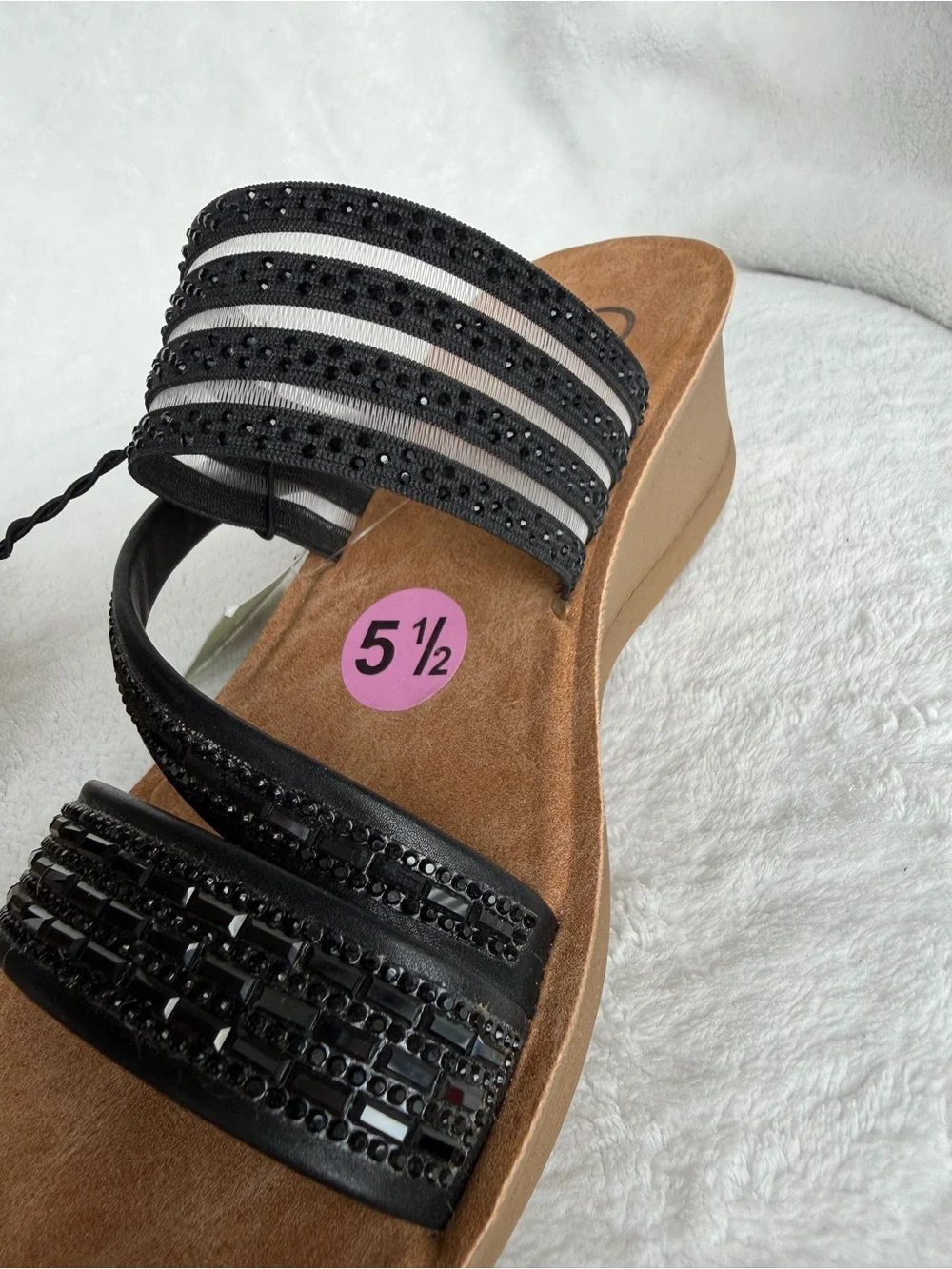 Daisy Fuentes slide sandals